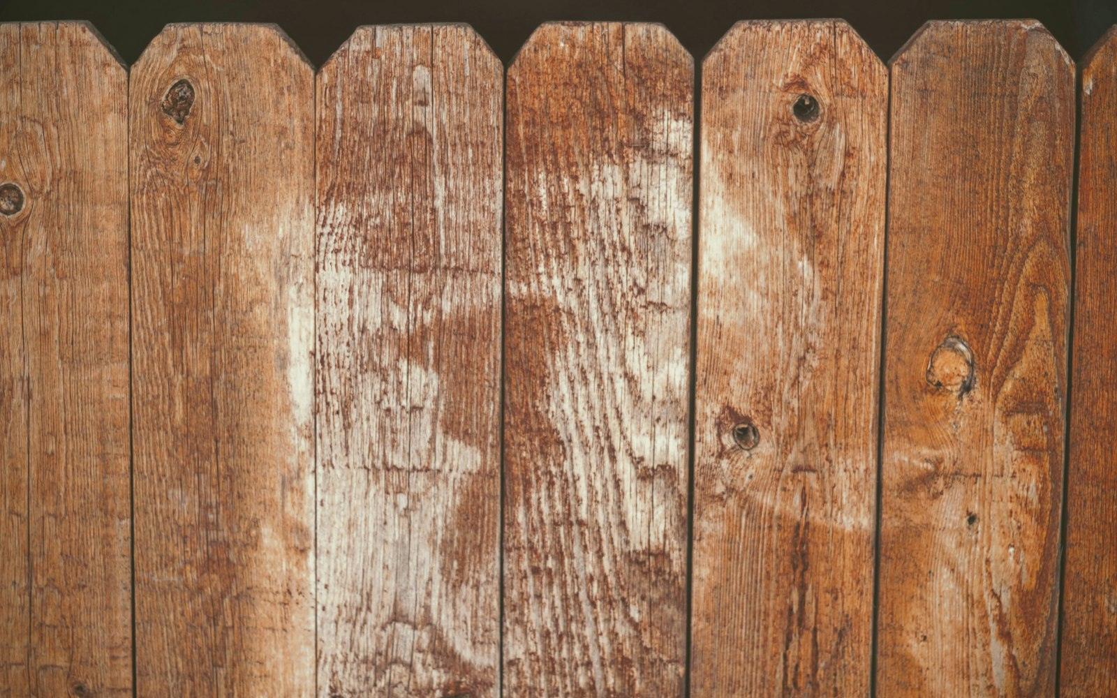 Fencing design — Timberpost Fence